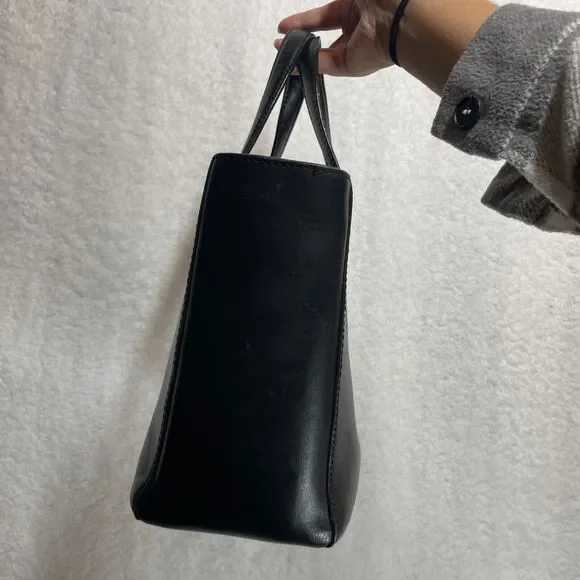 Kate Spade New York Black Leather Structured Satchel Handbag Missing Strap - Picture 2 of 16